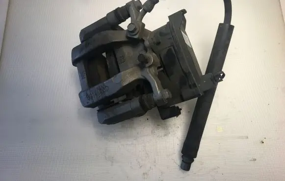 Chevrolet Camaro Rear brake caliper 84169863 2420102000000L 137468836