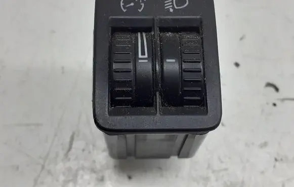 Volkswagen PASSAT B6 Headlight level height control switch 3C0941333A