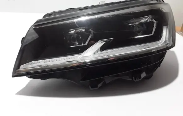 Volkswagen Transporter - Caravelle T6 Headlight/headlamp 7L1941035D