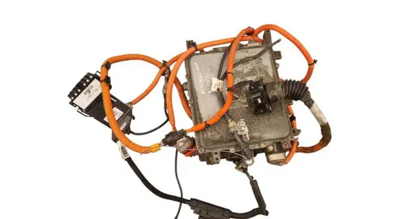 Citroen Berlingo Voltage converter inverter 131180038 W005T70172 9663704680