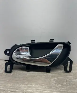 Nissan Qashqai Front door interior handle 806714EA0A