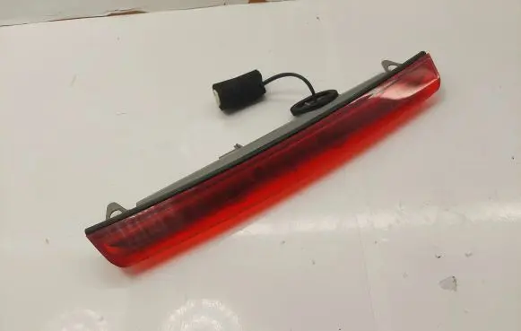Toyota Avensis T250 Third/center stoplight 8157005090