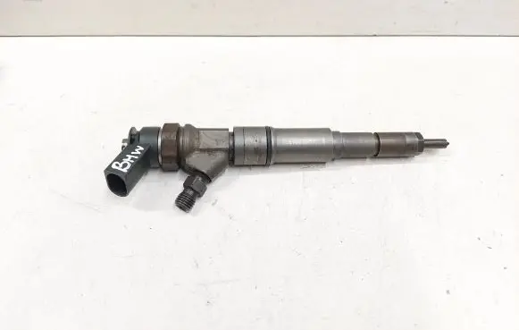 BMW 5 E60 E61 Fuel injector 7794652 0445110212