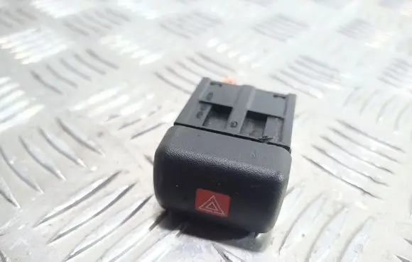 Opel Zafira A Hazard light switch 90589897