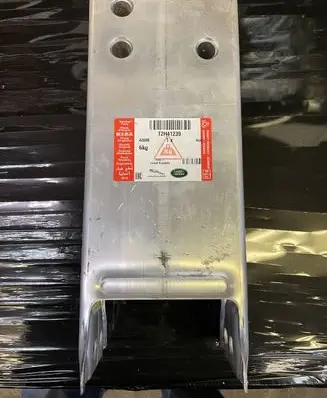 Jaguar F-Pace Front bumper mounting bracket T2H41239