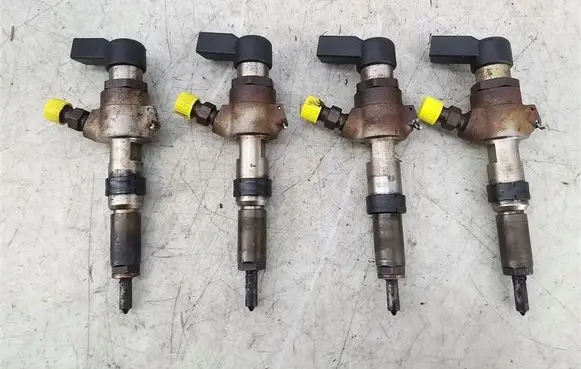 Ford Fiesta Fuel injectors set 9649574480