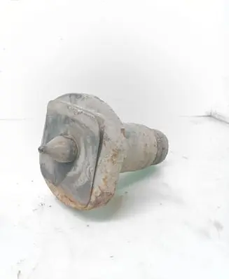Volvo V70 Coil spring/strut mount 