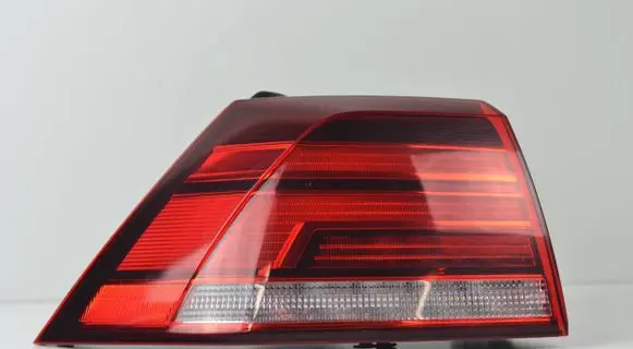 Volkswagen Golf VII Rear/tail lights 5G0945095Q L90120959 16420EL