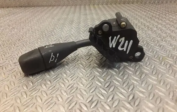 Mercedes-Benz E W211 Steering wheel adjustment handle/lever A0005453022 0005453022