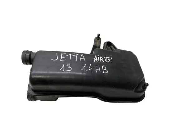 Volkswagen Jetta VI Intake resonator 