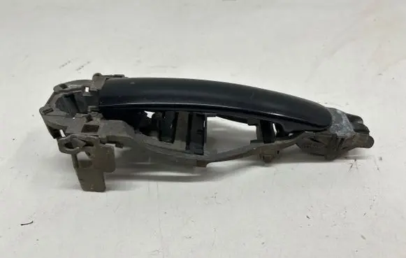 Skoda Superb B5 (3U) Front door exterior handle 3b0837885