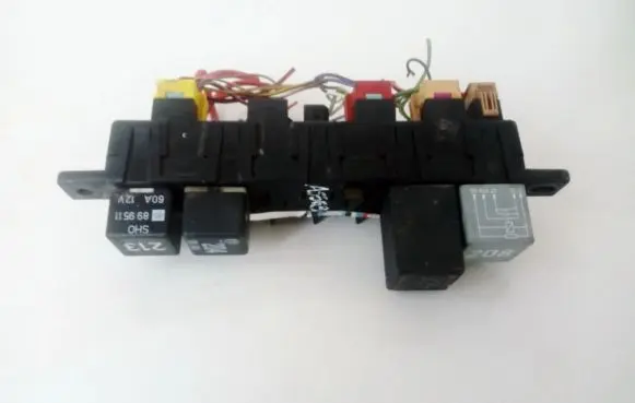 Audi A4 S4 B5 8D Fuse box set