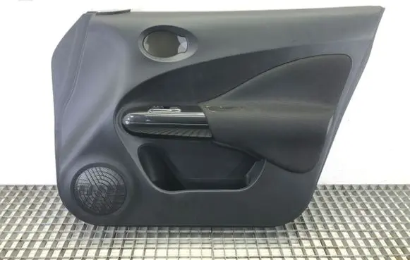Nissan Juke I F15 Front door card panel trim