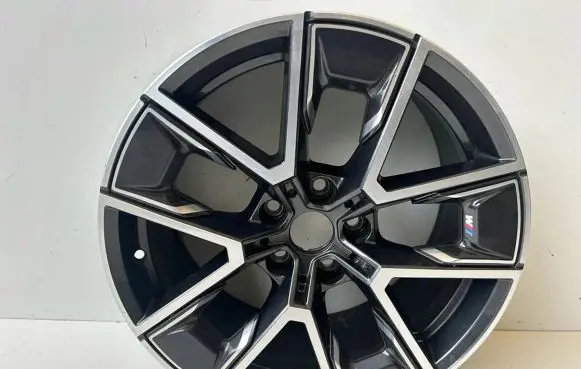 BMW 4 G22 G23 G24 G26 R18 alloy rim 8747286