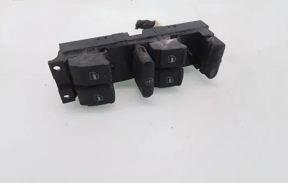 Volkswagen PASSAT B5 Electric window control switch 1J4959857