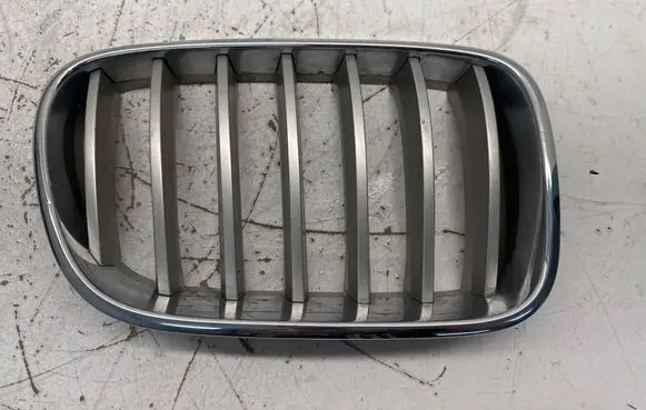 BMW X3 G01 Front grill 7210726 7237422