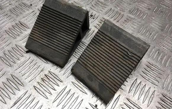 Volkswagen Tiguan Other under body part 