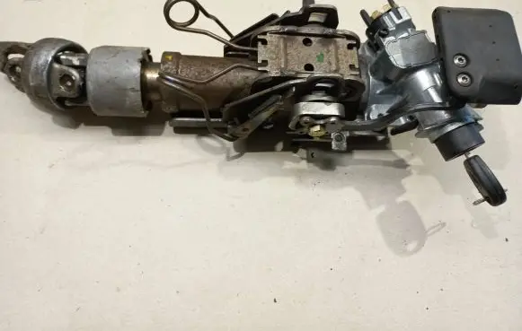 Volkswagen PASSAT B5 Ignition lock 4D0905851E