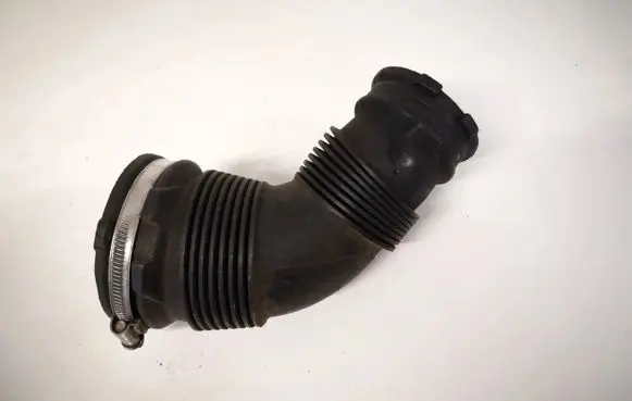 Audi A4 S4 B7 8E 8H Air intake hose/pipe 8e0129615k