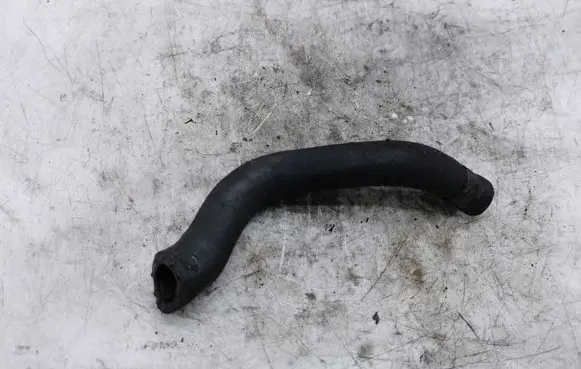 Nissan X-Trail T30 Engine coolant pipe/hose NOCODE
