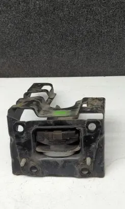 Citroen C3 Engine mount bracket 9807450680
