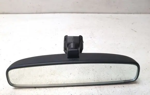 Rear view mirror (interior)