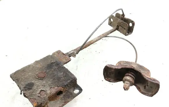 SsangYong Rodius Spare wheel mounting bracket 