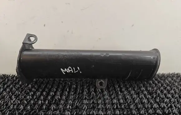 Chevrolet Malibu Air intake duct part 22977441