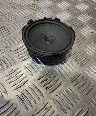 Mercedes-Benz C W205 Panel speaker A2058201002