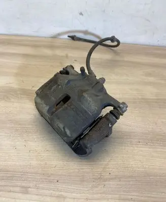 Nissan Qashqai Front brake caliper