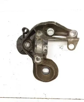 Audi A4 S4 B7 8E 8H Engine mounting bracket 8E0199351K