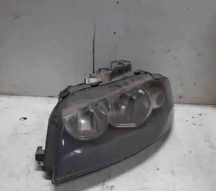 Audi A3 S3 8L Headlight/headlamp 13052357
