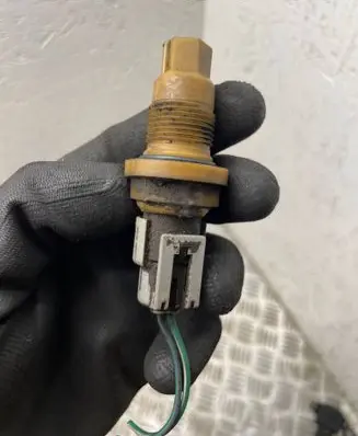 Chrysler Voyager Speed sensor (speedometer sensor) 04800878