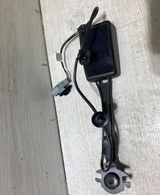 Renault Clio V Front seatbelt buckle 878179094R 638196100E 19238064S