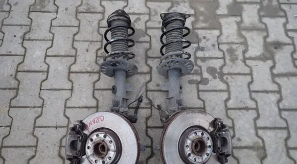 Opel Grandland X Front wheel hub spindle knuckle AA10459