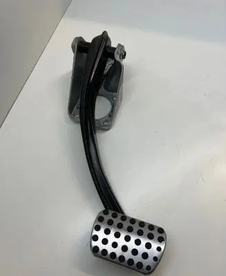 Mercedes-Benz ML W164 Brake pedal A1642901901 1101024812 PP164290046