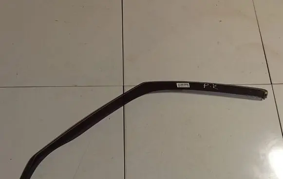 Citroen C4 Grand Picasso Sliding door wind deflector 