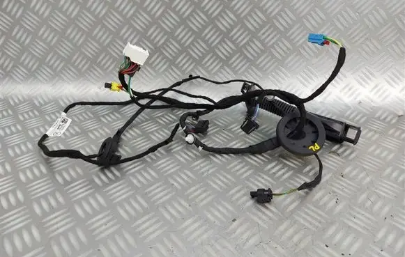 Audi Q8 Front door wiring loom/harness boot 4M8971029