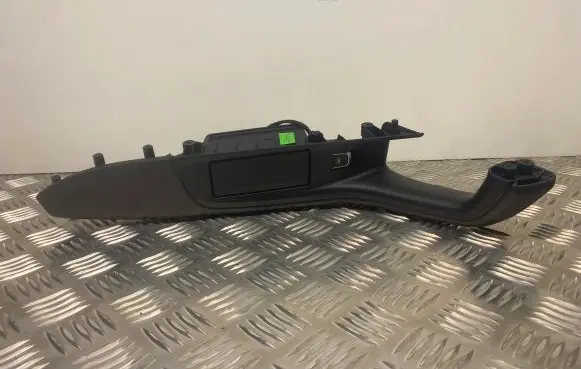 Audi A6 S6 C7 4G Rear door handle trim 4G0867374