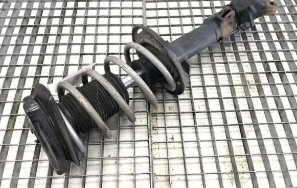 Mercedes-Benz C W204 Front shock absorber/damper A2043200413