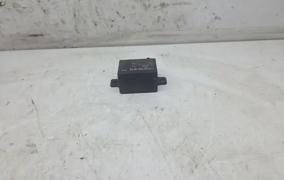Mercedes-Benz E W211 Charging relay A0025423819