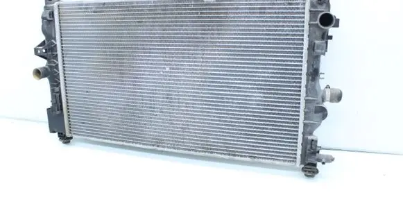 Chevrolet Cruze Coolant radiator