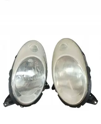 Nissan Micra Headlights/headlamps set 