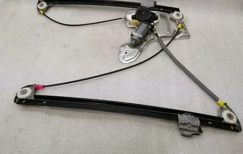 Land Rover Range Rover L322 Front door electric window regulator CUH000192