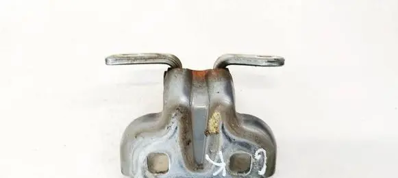 Opel Astra J Rear door lower hinge