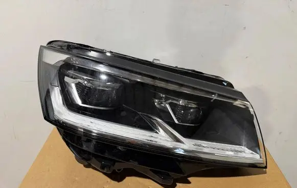 Volkswagen Transporter - Caravelle T6 Headlight/headlamp 7L1941036D