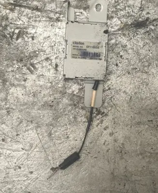 Subaru B9 Tribeca Aerial antenna amplifier EF1165DA