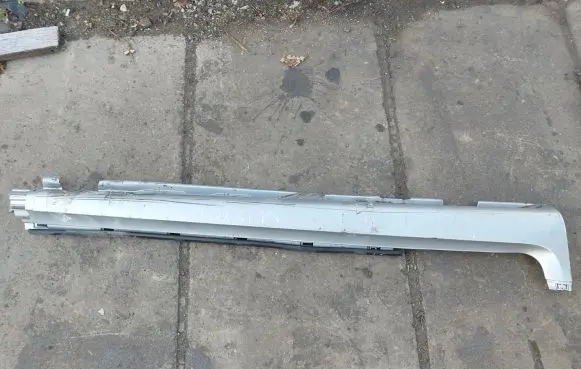 Volvo C30 Sill 30779139