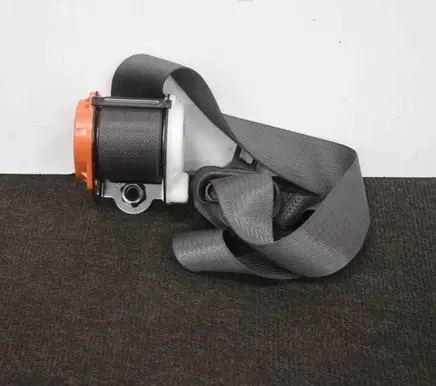 Opel Mokka Rear seatbelt 95403033R