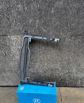 Mercedes-Benz E W238 Air flow deflector A2388600074